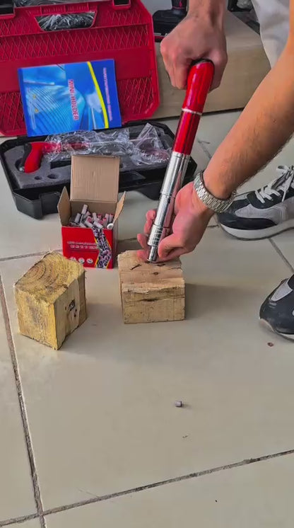 Çelik Çivi Çakma Makinesi